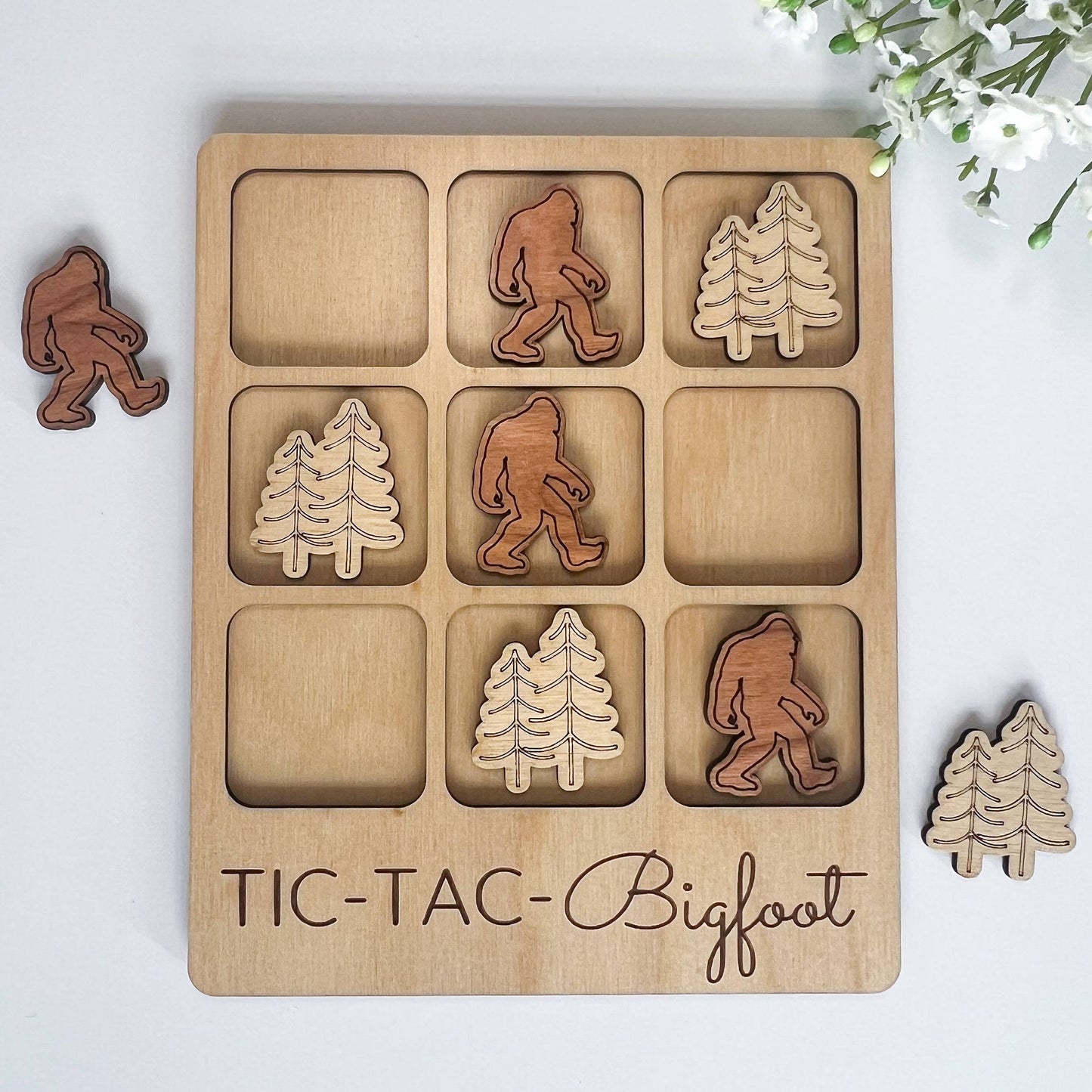 Tic-Tac-Bigfoot Game